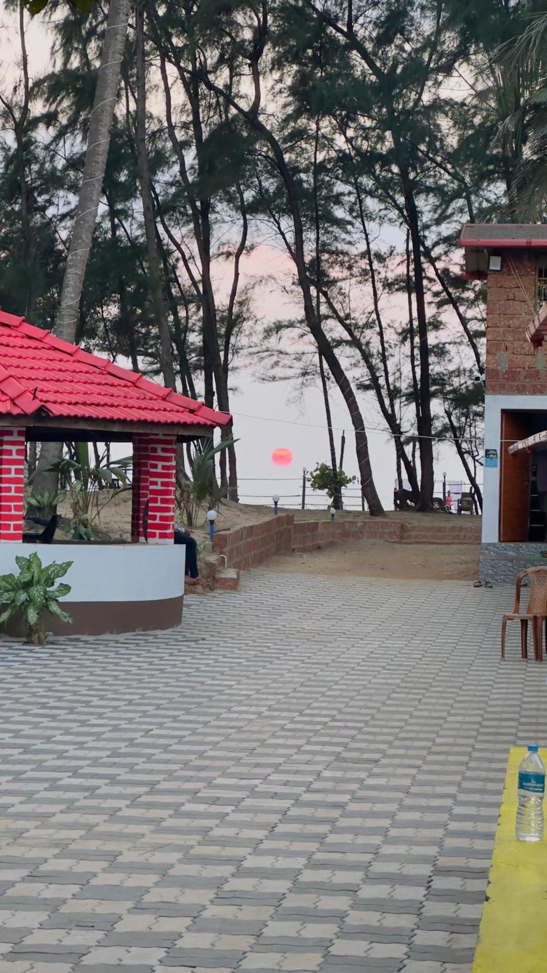 White Sand Beach Stay Resort Kumta Zewnętrze zdjęcie